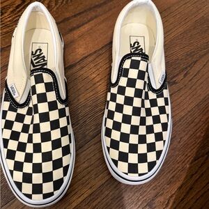 Brand new in box Vans classic slip one- women’s size 8.5